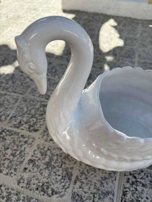 Cisne vaso cerâmica branco