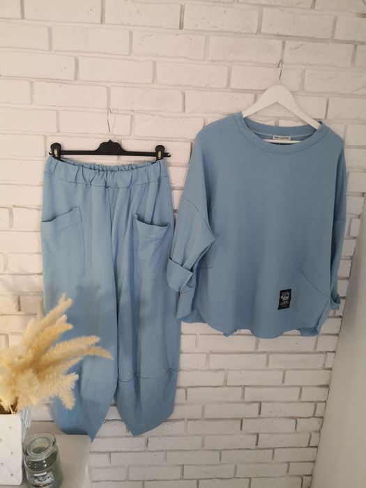 Niebieski błękitny komplet sportowy bawełniany luźna bluza spodnie
