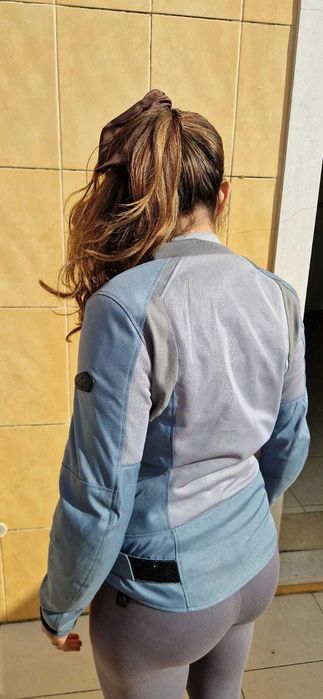 Casaco Dainese e Alpinstar