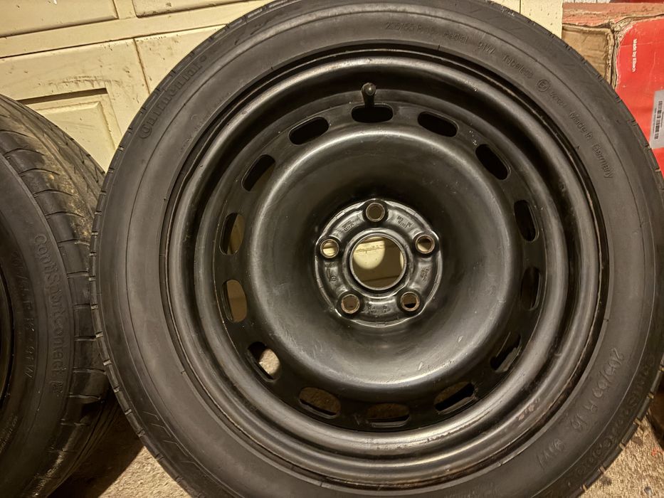 2 Jantes 16” 5x112 furo central de 57,1 mm c/ pneus Continental SportContact