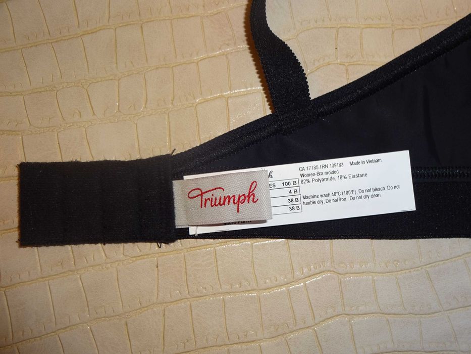 TRIUMPH Micro Fun N  CA 17785 bez fiszbin gładki cieńki biustonosz 85B