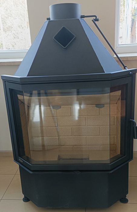 Nowy kominek na drewno