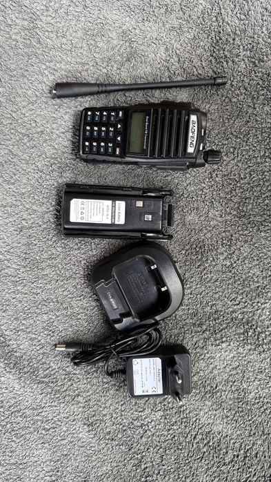 Радіостанція Baofeng UV-82