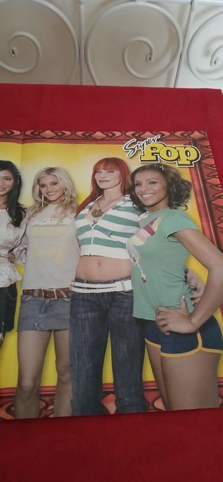 Poster Pussycat Dolls, com defeito