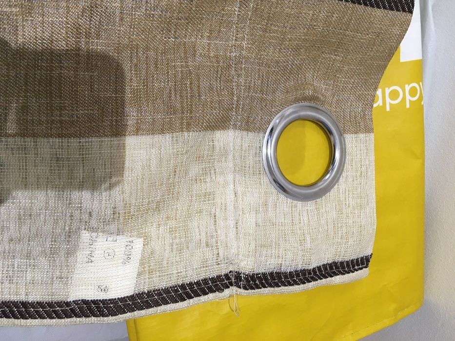 Cortina bege e castanha com + 2,20 metros - como nova