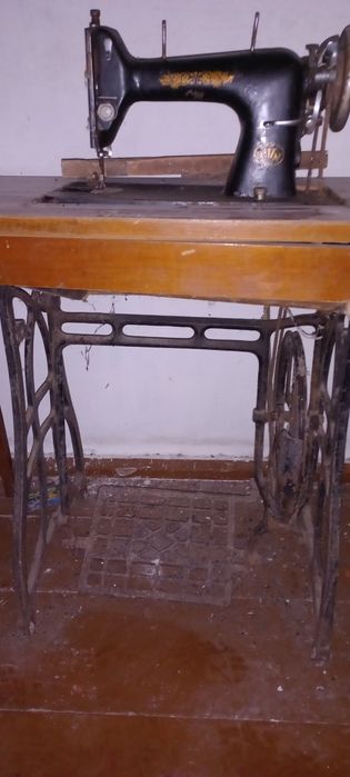 Швейна машинкп ОРША ЗШМ