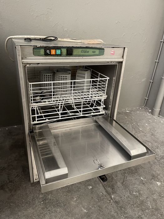 Máquina de Lavar Louça Industrial Fagor – Trifásica