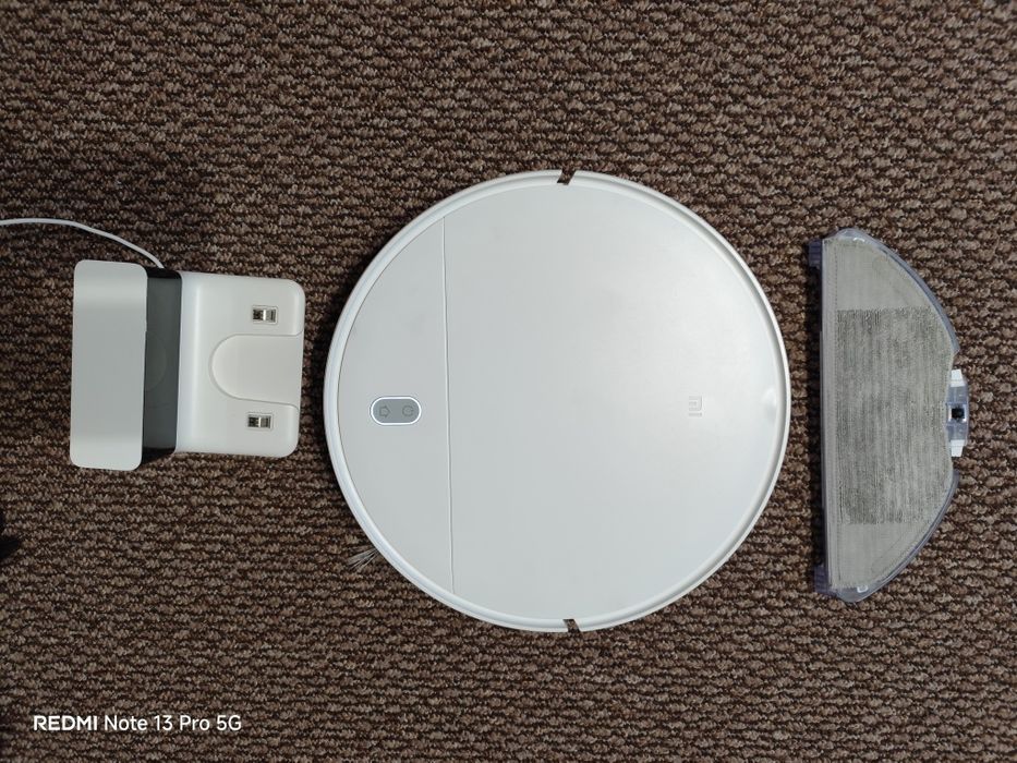 Робот пилосос Mi Robot Vacuum-Mop Essential батарея добре тримає заряд