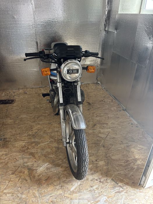 Honda 250 N com 72 Kilometros