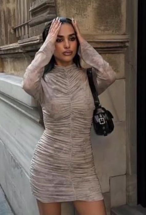 Сукня Zara коротка