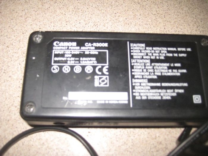 блок питания-зарядное для камеры canon ca-r300 + ЕСТЬ ЕЩЕ