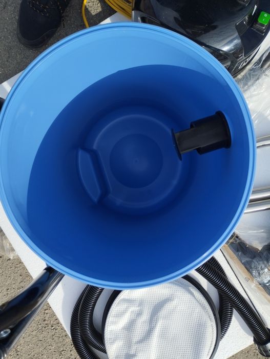 Професійний промисловий пилосос Numatic wv 470.