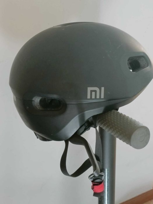 Trotinete Xiaomi Mi Electric Scooter M365 Preto :: Excelente Estado ::