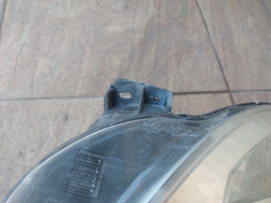 Reflektory lampy prawy lewy przód opel corsa d lift