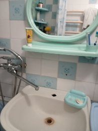 Здам кімнату в квартирі для дівчини в р-ні Київської.