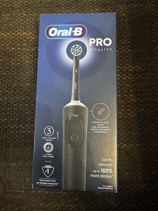 Зубна щітка електрична Oral-B Braun Vitality D103.413.3 Protect x clean типу 3708 Black