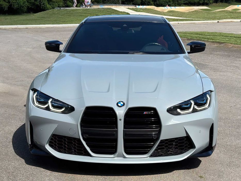BMW M4      2021