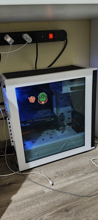 PC gamer (ryzen 5 5500 RX 570 4GB 16G RAM