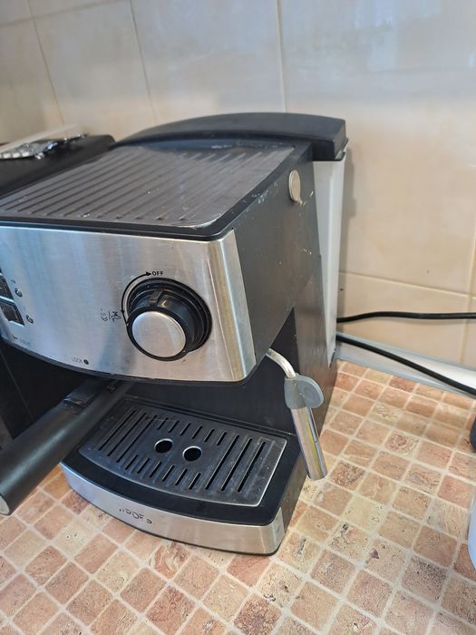 Кавоварка рожкова ардесто