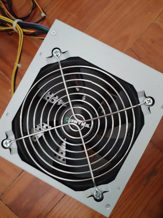 Fonte de Alimentação UNYKAch 500W ATX