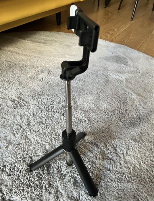 Syatyw Selfie stick …………