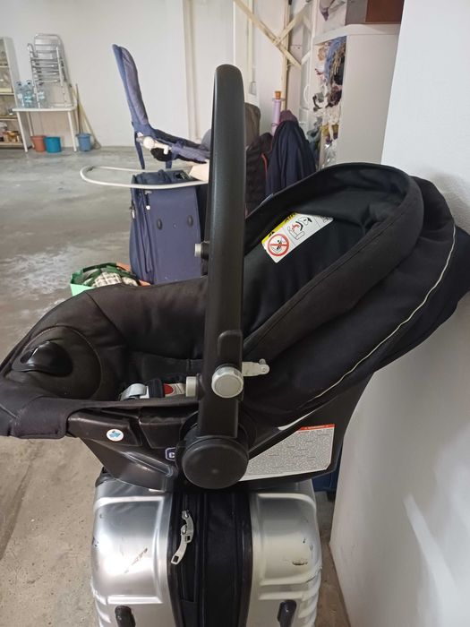 Ovinho Chicco preto