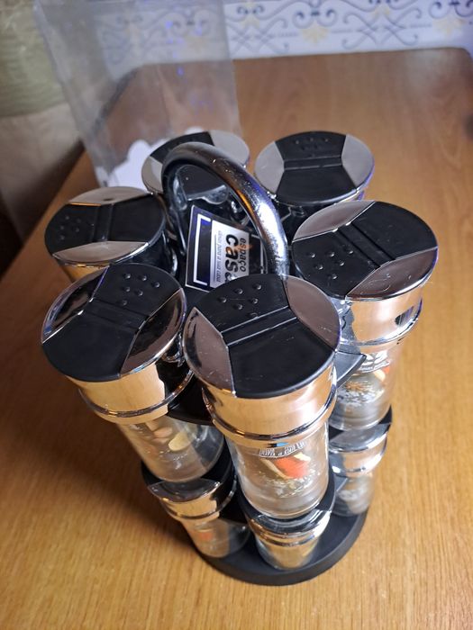 Porta especiarias rotativo