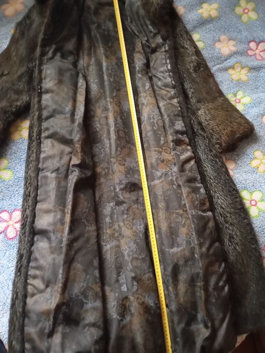 Шуба натуральна жіноча