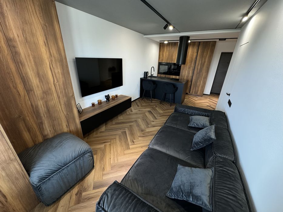 Двокімнатна квартира - Студія. Дизайнерський ремонт. Новобудова