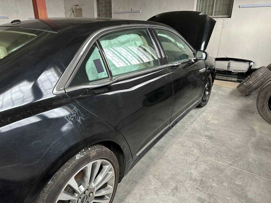 Дверь задняя правая Lincoln Continental 2017 год разборка запчасти