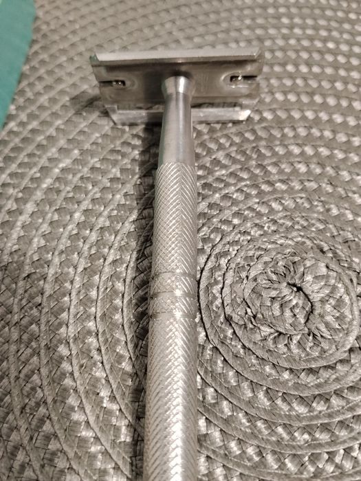 Kultowa maszynka do golenia z czasów PRL WIZAMET Junior plus opakowani