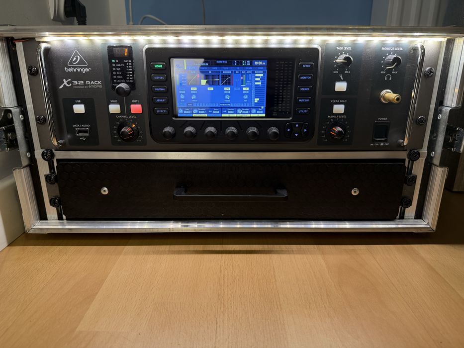 Behringer x32 rack + case z szufladą Borkowo • OLX.pl