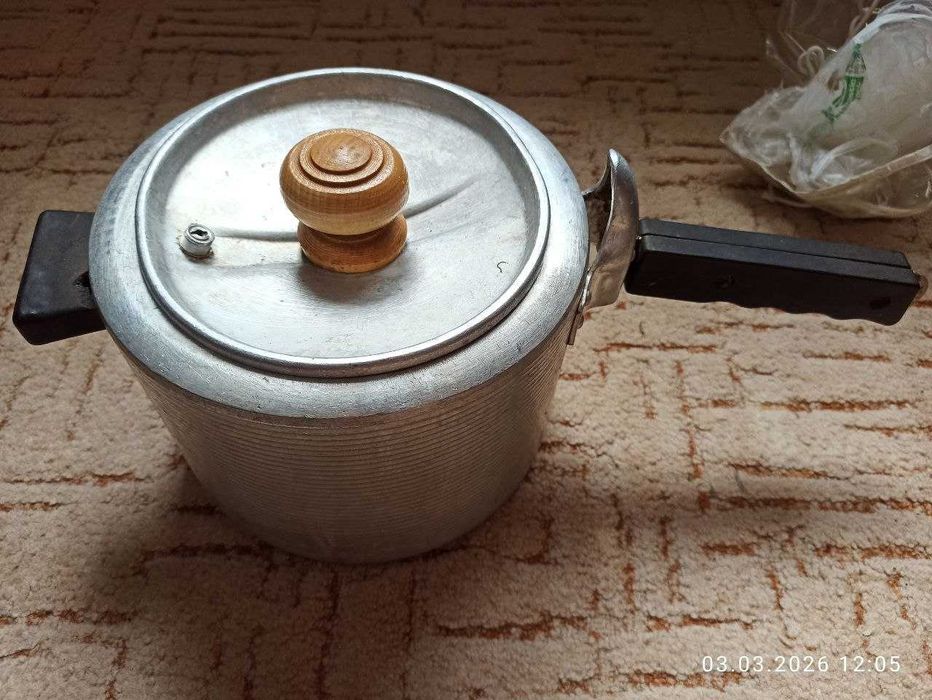 сковородки и кастрюли алюминиевые и нержавеющие