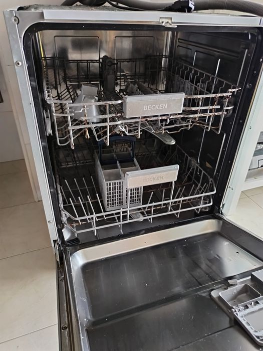 Máquina de Loiça usada Beken