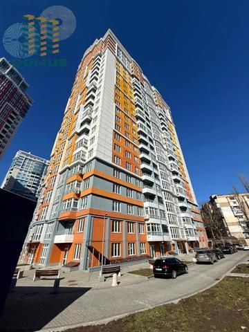 Продам 2 комн 72 м2 ЖК 4 Сезона! пр. Гагарина. Рядом парк, море.