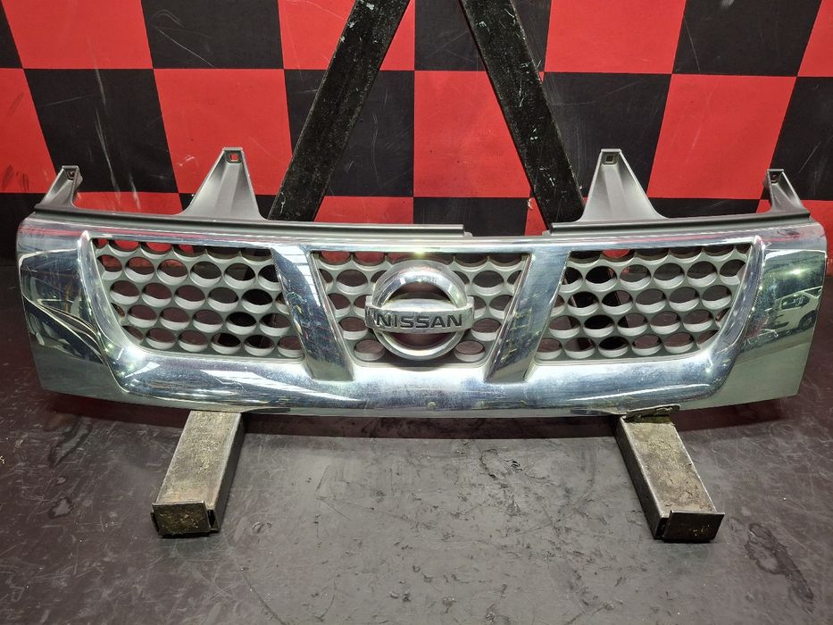 Grelha frente NISSAN Pick Up III (D22)