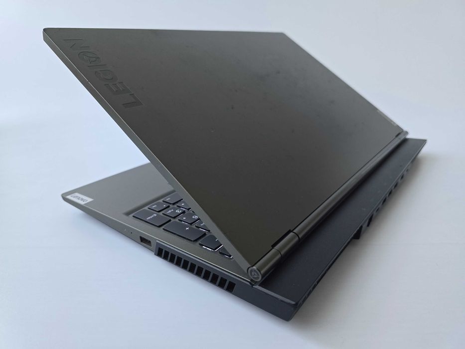 Lenovo Legion 5 i7 10750H/GTX 1660TI/RAM 16GB/SSD 256+1TB/120Hz