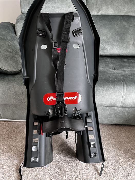 Vendo cadeira polisport
