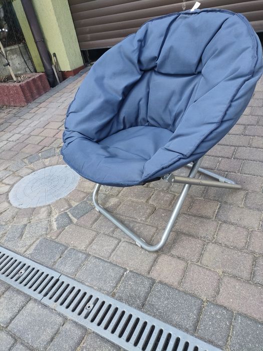 Komplet mebli łóżko z technoratanu plus składane fotele