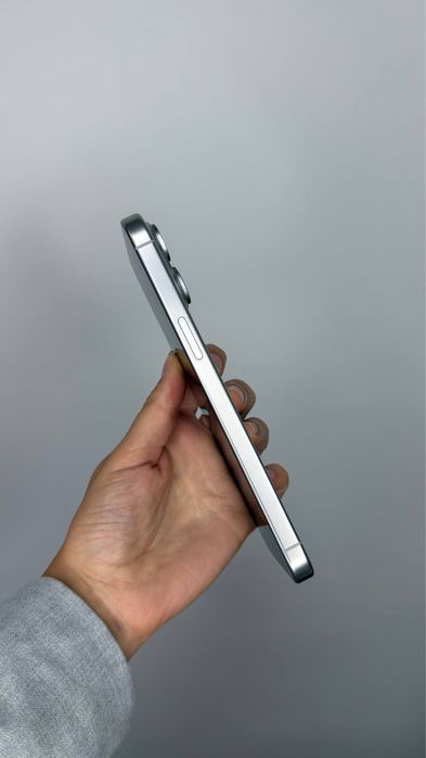 Apple iPhone 15 Pro Max 256GB White Titanium 90% Neverlock