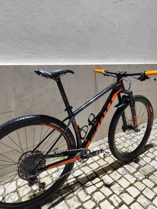 Scott Scale 925 M - Carbono - Fox 32 - Sram GX