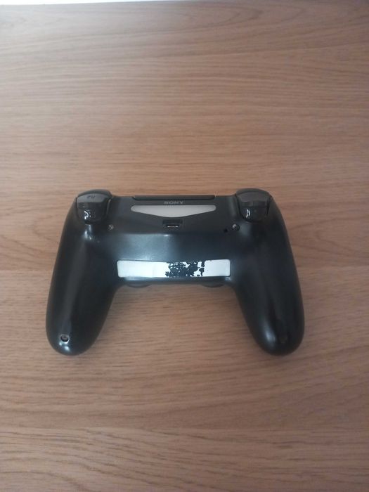 Playstation 4 Days of play / cinzenta