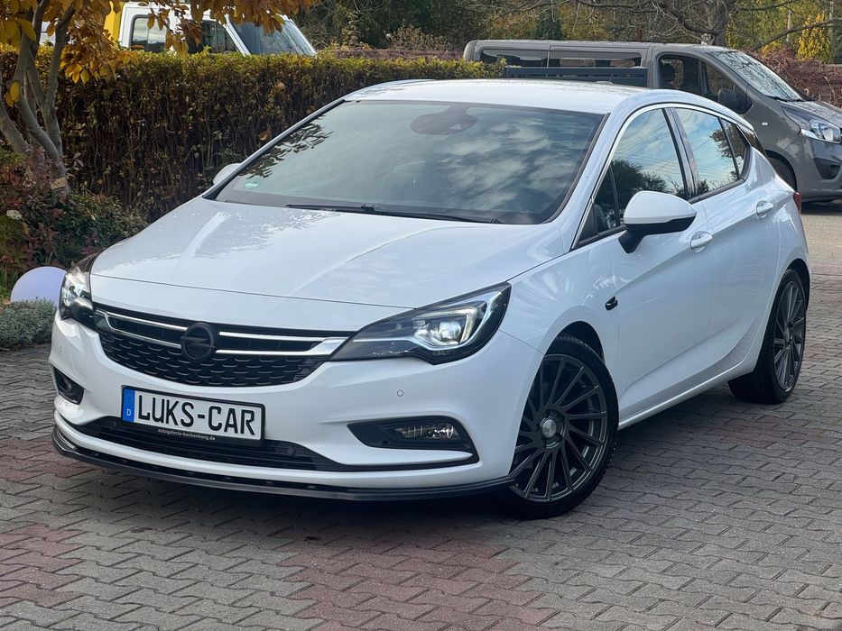 Opel Astra 1,6T 200KM SPORT! InteliLUX! CLIMATRONIC! PDC! SERWIS! Bezwypadkowa!