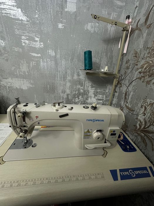 Швейна промислова машинка