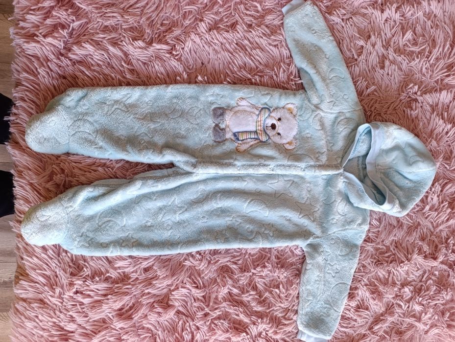 Для хлопчика,або дівчинки.