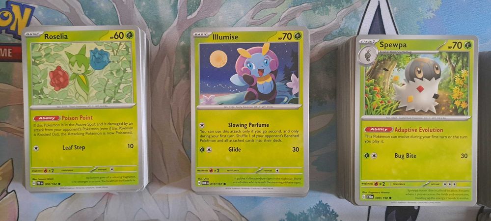 Karty Pokemon TCG.  Ponad 950 kart bez powtórek.