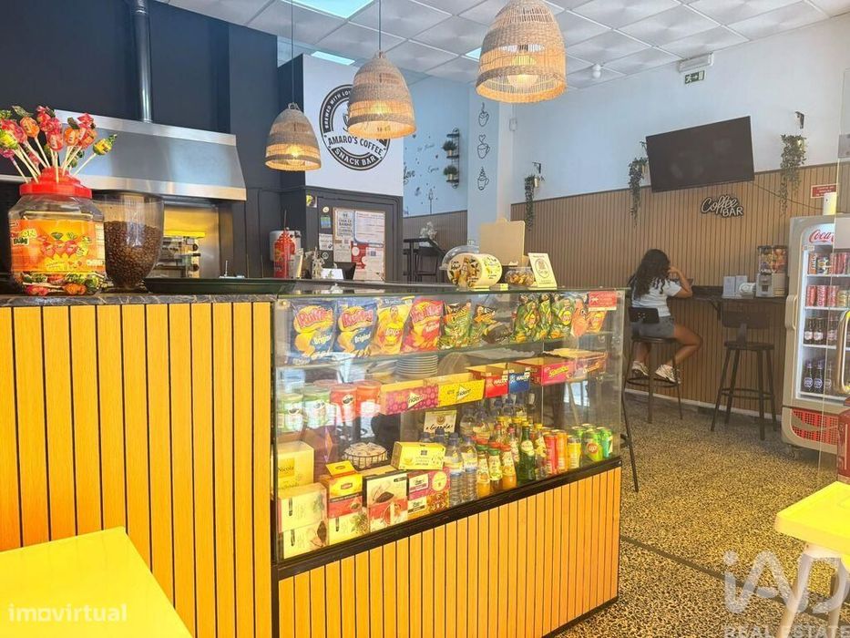 Café / snack-bar em Quarteira de 145,00 m2
