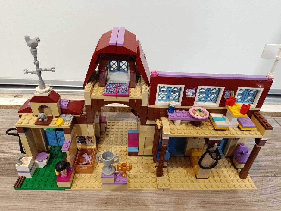 Lego Friends + biały pudel