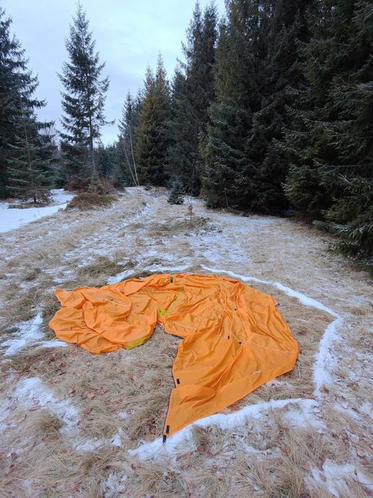 Намет ,піраміда , 860 грам , легкохідна палатка