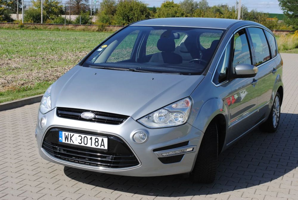 Ford S-Max
